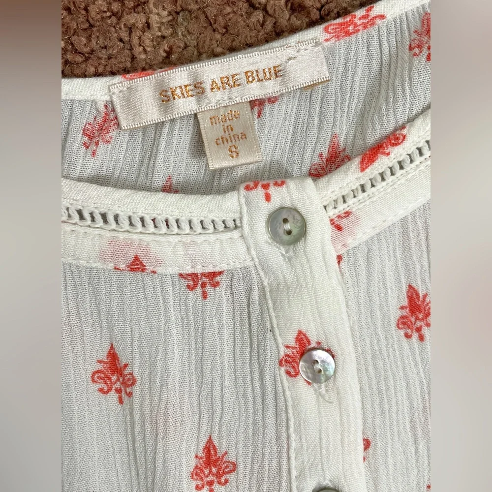 Skies Are Blue Kirkpatrick Cold shoulder. - Picture 6 of 7